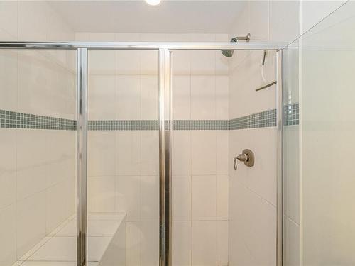 201-755 Goldstream Ave, Langford, BC - Indoor Photo Showing Bathroom