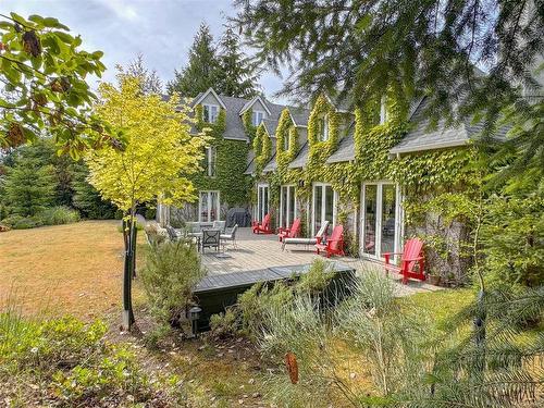 425 Dole Rd, Gabriola Island, BC 