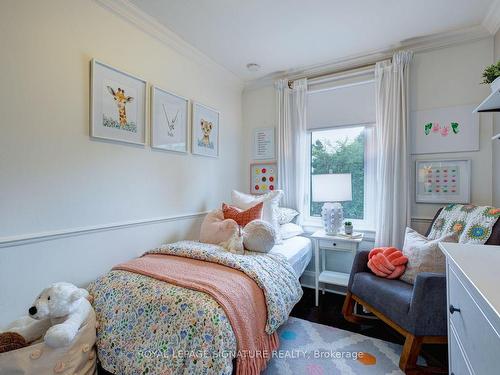 493 Millwood Rd, Toronto, ON - Indoor Photo Showing Bedroom