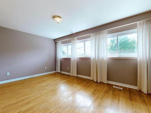 46 Sandbourne Cres, Toronto, ON - Indoor Photo Showing Other Room