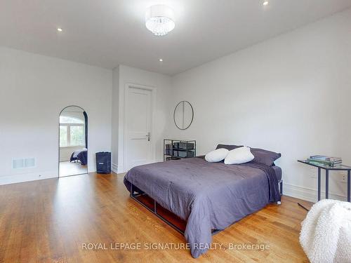 279 Betty Ann Dr, Toronto, ON - Indoor Photo Showing Bedroom