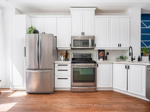 11 Joseph Salsberg Lane, Toronto, ON - Indoor Photo Showing Kitchen With Stainless Steel Kitchen
