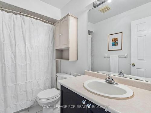 24 Churchland Dr, Barrie, ON - Indoor Photo Showing Bathroom