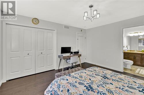 1133 Thunderbay Avenue, Windsor, ON - Indoor Photo Showing Bedroom