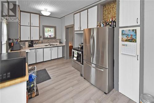 19 Agnes Street, Gore Bay, Manitoulin Island, ON - Indoor Photo Showing Kitchen With Double Sink