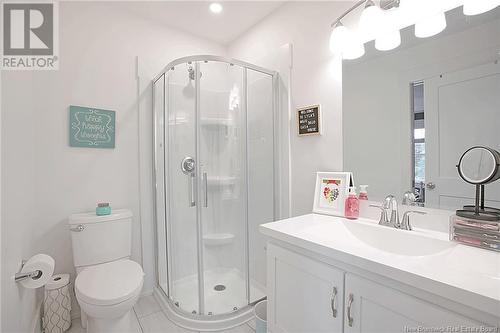 7 Brock Court, Rothesay, NB - Indoor Photo Showing Bathroom