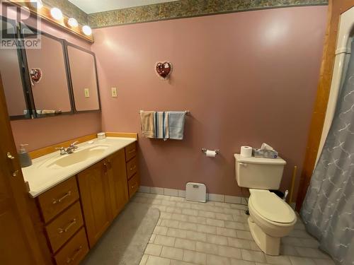 40 Gallant Street, Stephenville, NL - Indoor Photo Showing Bathroom