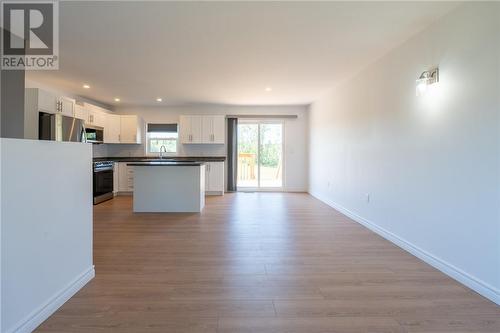 2115 Kenneth, Val Therese, ON - Indoor Photo Showing Kitchen