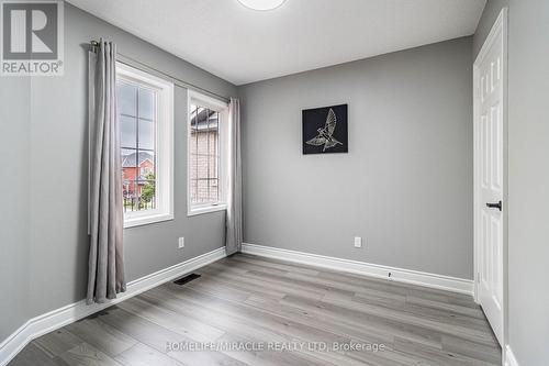 7667 Black Walnut Trail, Mississauga, ON - Indoor Photo Showing Other Room