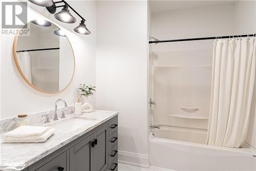 93 Summer Leigh Trail, Huntsville, ON - Indoor Photo Showing Bathroom