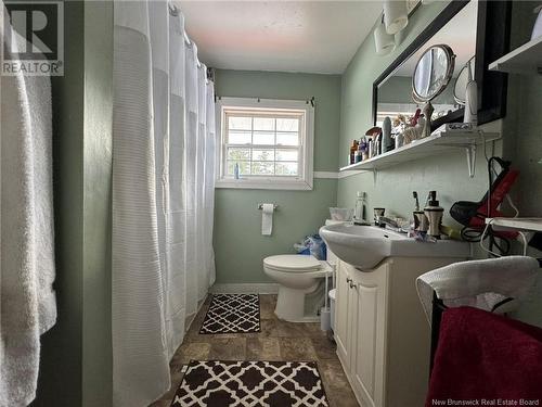 1 Watson Watt Street, Saint Margarets, NB - Indoor Photo Showing Bathroom