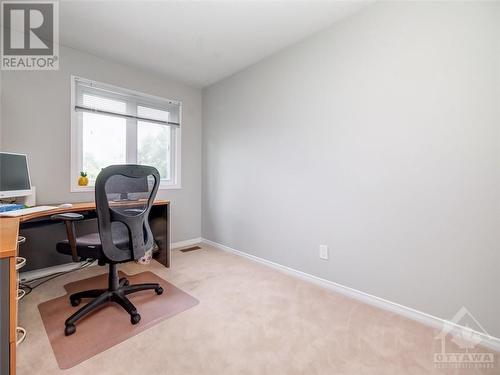 Secondary bedroom - 678 Farmbrook Crescent, Ottawa, ON - Indoor Photo Showing Office