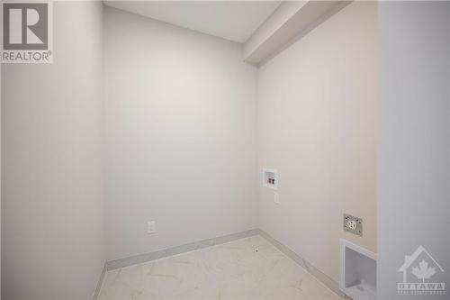 1007 Canoe Street, Barrhaven, ON - Indoor Photo Showing Other Room