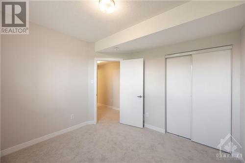 1007 Canoe Street, Barrhaven, ON - Indoor Photo Showing Other Room