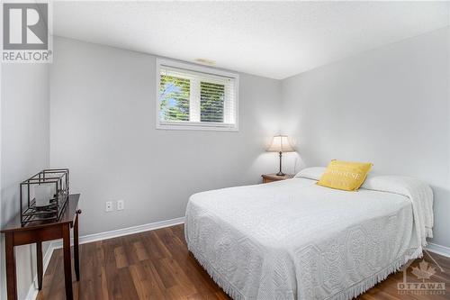 2086 Valin Street, Ottawa, ON - Indoor Photo Showing Bedroom