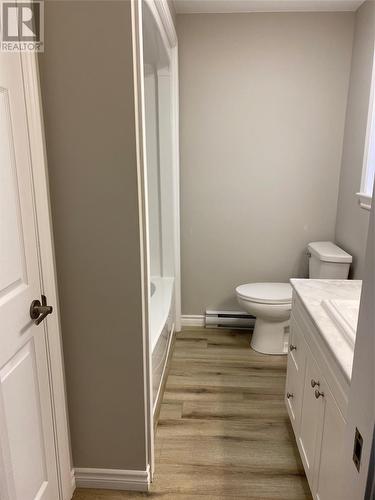 7 Capri Court, Stephenville, NL - Indoor Photo Showing Bathroom