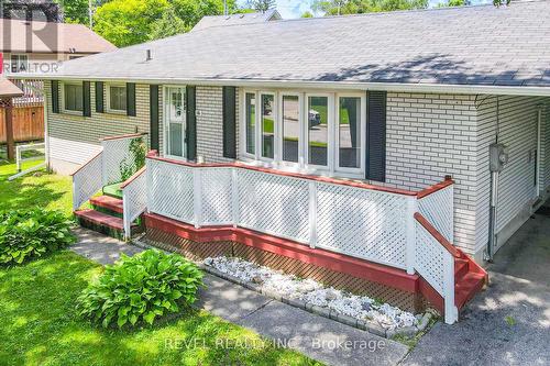 16 Riverview Road, Kawartha Lakes, ON - Outdoor With Exterior