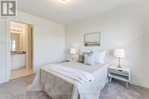 100 Limestone Lane, Shelburne, ON - Indoor Photo Showing Bedroom