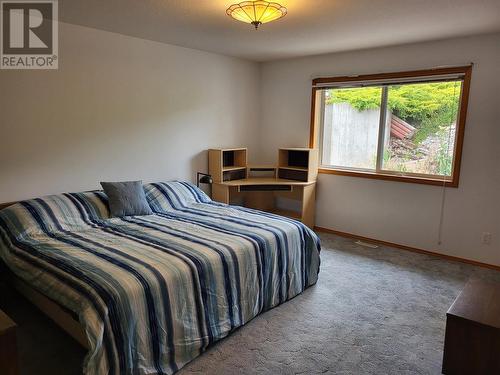 6184 Saint Martin Place, Oliver, BC - Indoor Photo Showing Bedroom