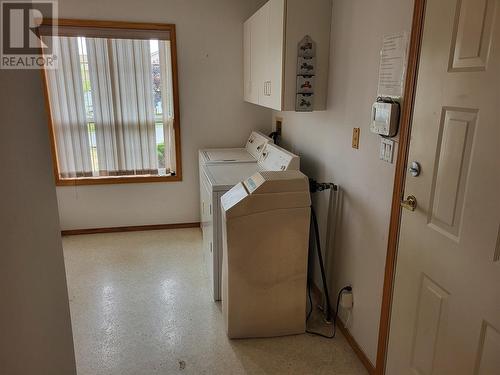 6184 Saint Martin Place, Oliver, BC - Indoor Photo Showing Laundry Room