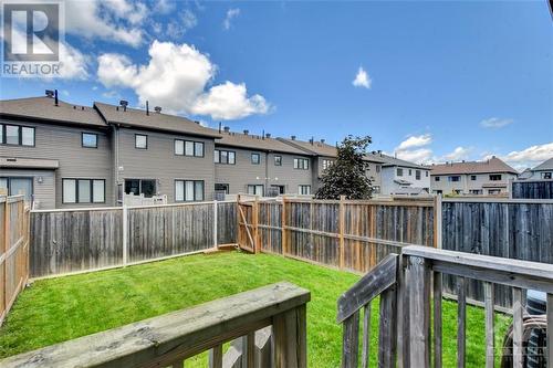 33 Fallengale Crescent, Ottawa, ON - Outdoor With Backyard