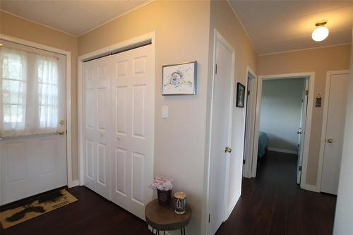 1020 Gordon Avenue, The Pas, MB - Indoor Photo Showing Other Room