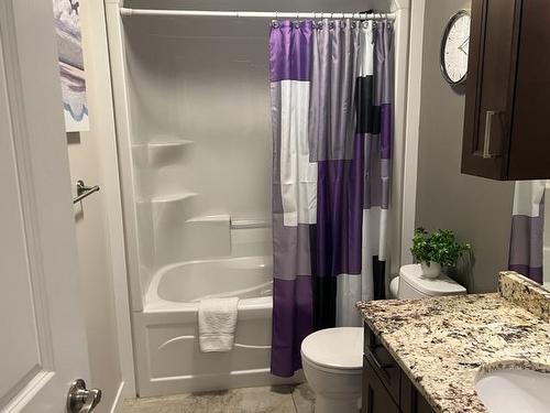 183 Sunflower Street, Thunder Bay, ON - Indoor Photo Showing Bathroom