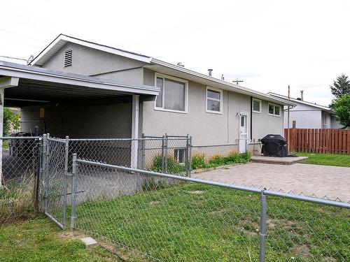 1925 Fleetwood Ave, Kamloops, BC - Outdoor With Exterior