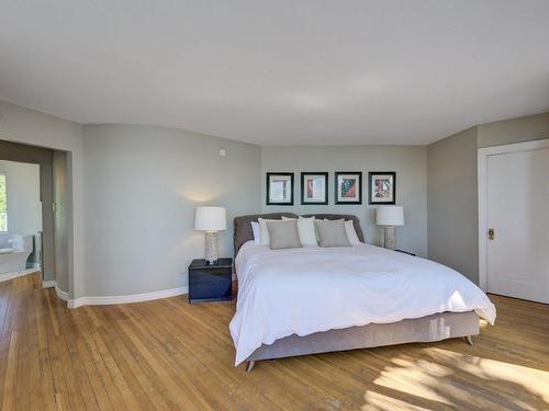 Master bedroom - 361 Boul. De La Chapelle, Pointe-Calumet, QC - Indoor Photo Showing Bedroom