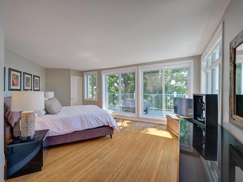 Master bedroom - 361 Boul. De La Chapelle, Pointe-Calumet, QC - Indoor Photo Showing Bedroom