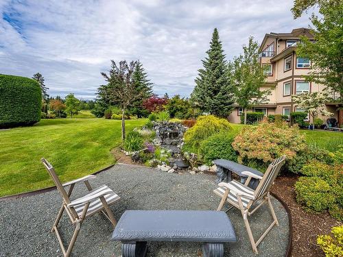 311-3666 Royal Vista Way, Courtenay, BC - Outdoor