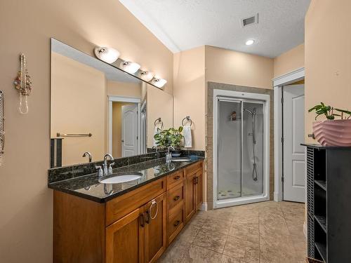 311-3666 Royal Vista Way, Courtenay, BC - Indoor Photo Showing Bathroom