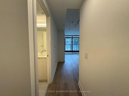 807-86 Dundas St E, Mississauga, ON - Indoor Photo Showing Other Room