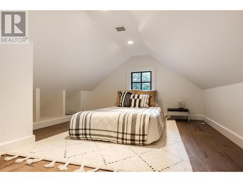 12407 Coldstream Creek Road, Coldstream, BC - Indoor Photo Showing Bedroom