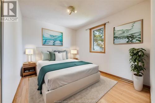 2288 Cadillac, Windsor, ON - Indoor Photo Showing Bedroom