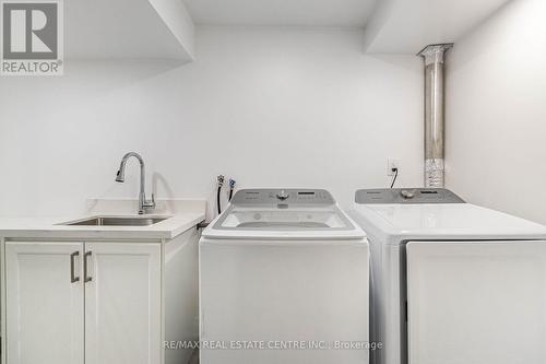 114 Sexton Crescent, Toronto, ON - Indoor Photo Showing Laundry Room