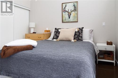 404 King Street W Unit# 417, Kitchener, ON - Indoor Photo Showing Bedroom
