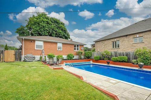 2334 Prospect Street, Burlington, ON - Outdoor With In Ground Pool