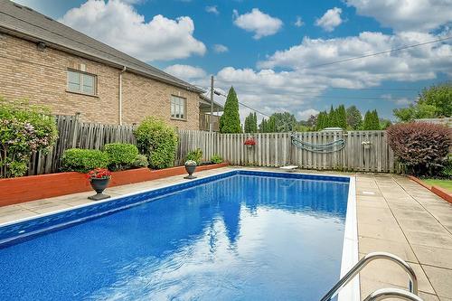 2334 Prospect Street, Burlington, ON - Outdoor With In Ground Pool