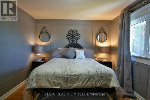 366 Burlington Crescent, London, ON - Indoor Photo Showing Bedroom