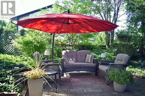 366 Burlington Crescent, London, ON - Outdoor With Deck Patio Veranda