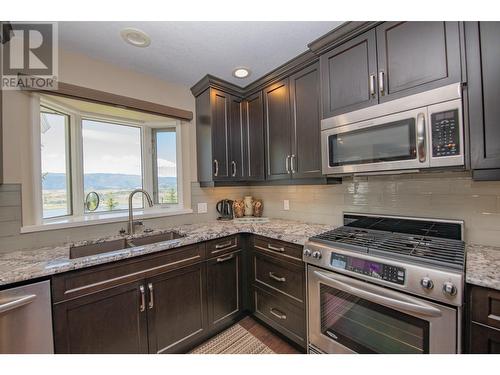 7377 Mckoryk Road, Vernon, BC - Indoor Photo Showing Kitchen With Stainless Steel Kitchen With Double Sink