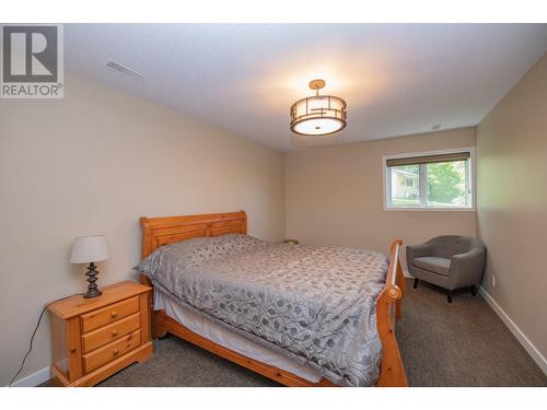 7377 Mckoryk Road, Vernon, BC - Indoor Photo Showing Bedroom