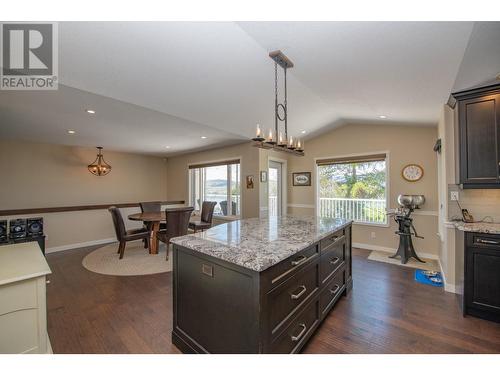 7377 Mckoryk Road, Vernon, BC - Indoor Photo Showing Kitchen