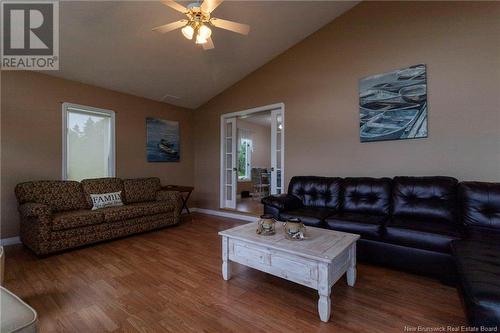 87 Caissie, Grande-Digue, NB - Indoor Photo Showing Living Room