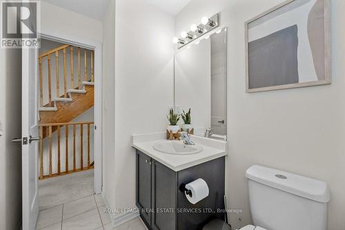 52 - 383 Dundas Street E, Hamilton, ON - Indoor Photo Showing Bathroom