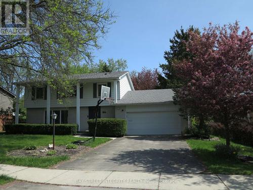 1640 Hillside Drive, London, ON - Outdoor With Facade