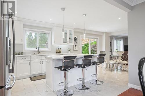 1452 Gibson Drive, Oakville, ON - Indoor