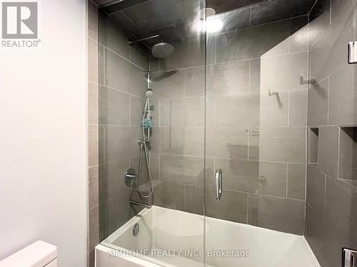 1170 Leewood Drive, Oakville (Glen Abbey), ON - Indoor Photo Showing Bathroom