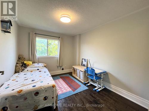 1170 Leewood Drive, Oakville (Glen Abbey), ON - Indoor Photo Showing Bedroom